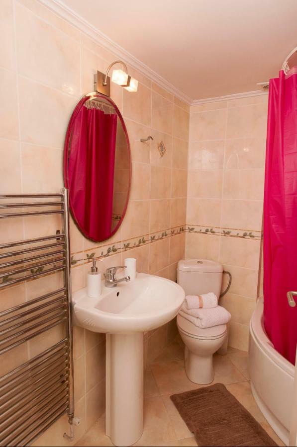 Relaxing Appt. Into The Heart Of Historical Center Apartment Kalamata Exterior photo